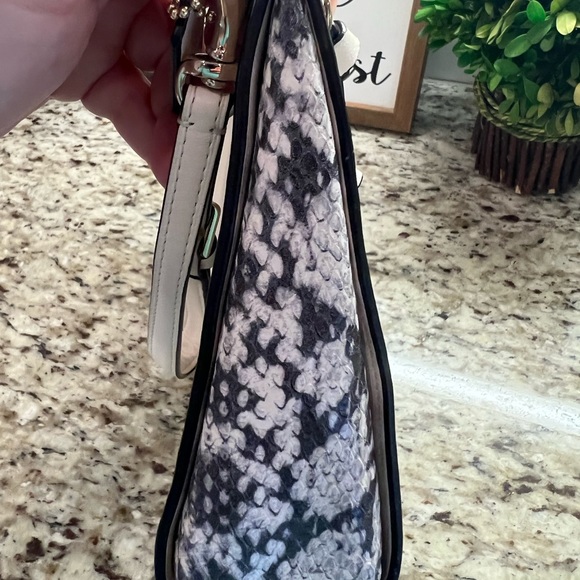 Large Coach Wristlet - Picture 3 of 8
